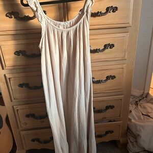 Carly Jean Los Angeles Beige Sleeveless Dress